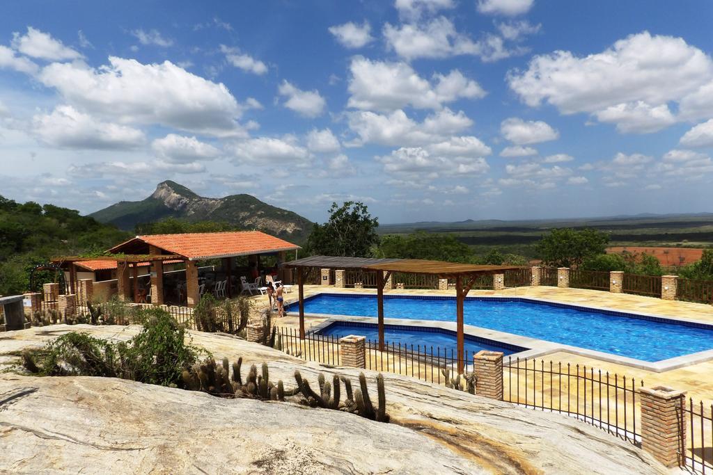 Fazenda Hotel Pedra Dos Ventos Quixadá Eksteriør bilde
